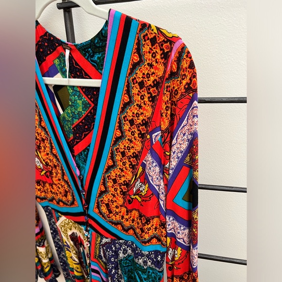 Free People Shawl - Picture 6 of 9